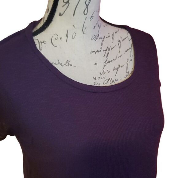 Express Hi-Lo Top-Ladies Size Medium - Picture 4 of 5